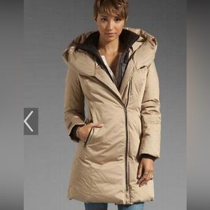 Like new down puffy coat. Soia & Kyo Camella